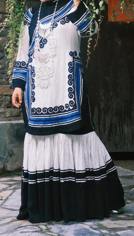 美女妣乱尻
